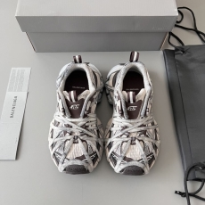 Balenciaga Sneakers